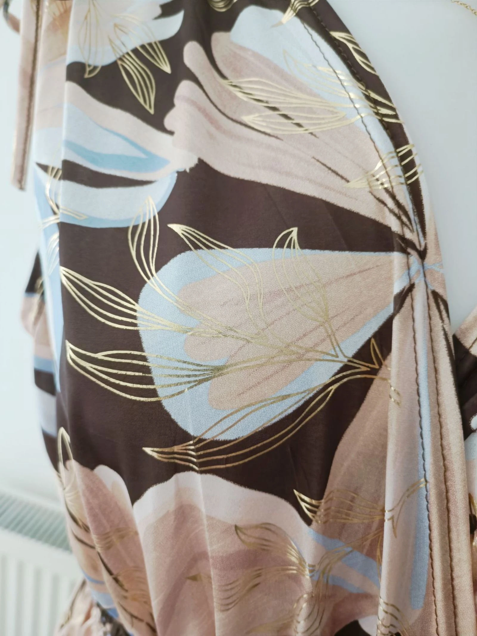 Robe magique marron beige ciel dorée  – photo 5